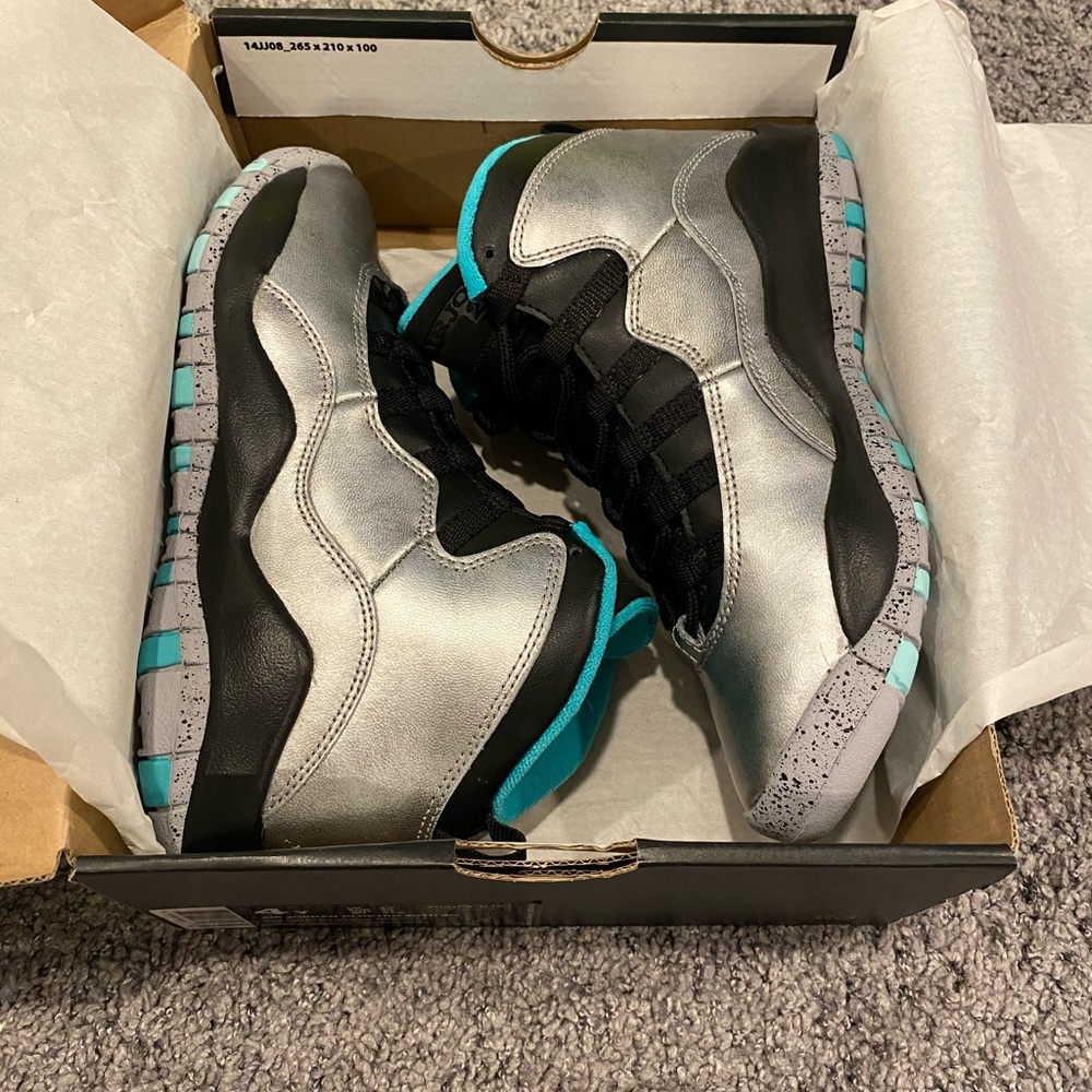 Jordan Retro 10 Lady Liberty kids sz 4y brand new